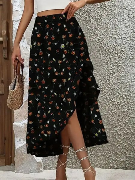 NWT Roz & Ali Dressbarn Black/Gray Floral Skirt Womens 3X NWT Roz & Ali Dressbarn Black/Gray Floral Skirt Womens 3X