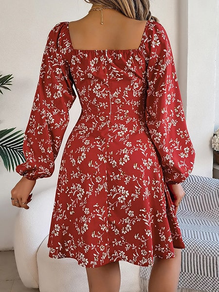 Robe cocktail fleurie mi longue