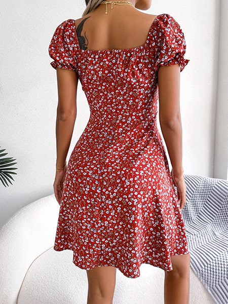 Robe sexy courte fleurie