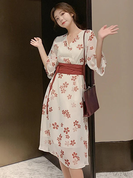 Robe fleurie japonaise